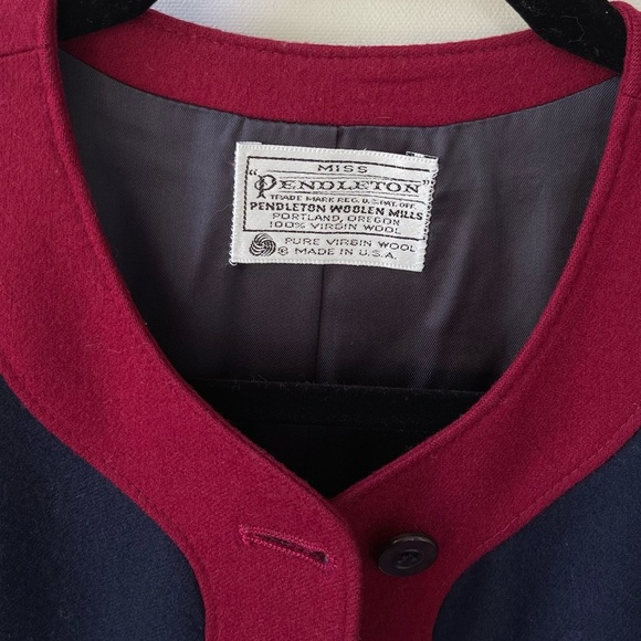 Miss Pendleton Navy Blue and Red Wool Blazer size 10 - Picture 2 of 4